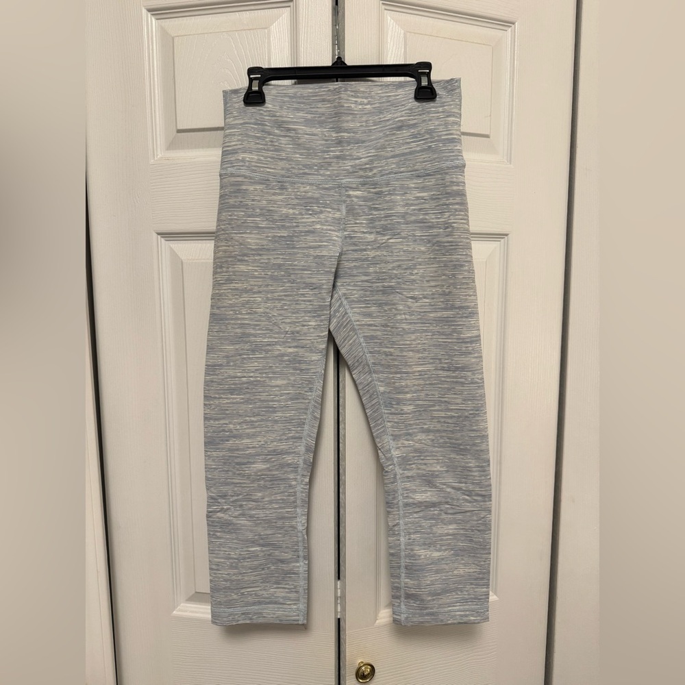 Lululemon cropped leggings